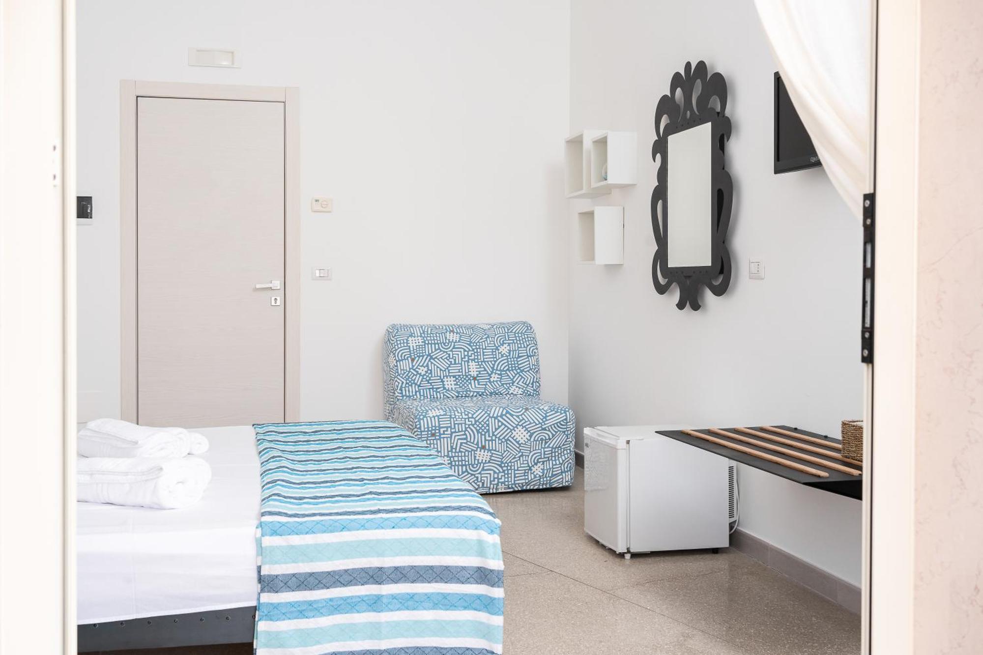 Preferisco B&B E Trattoria Sul Mare Torre Suda Eksteriør billede