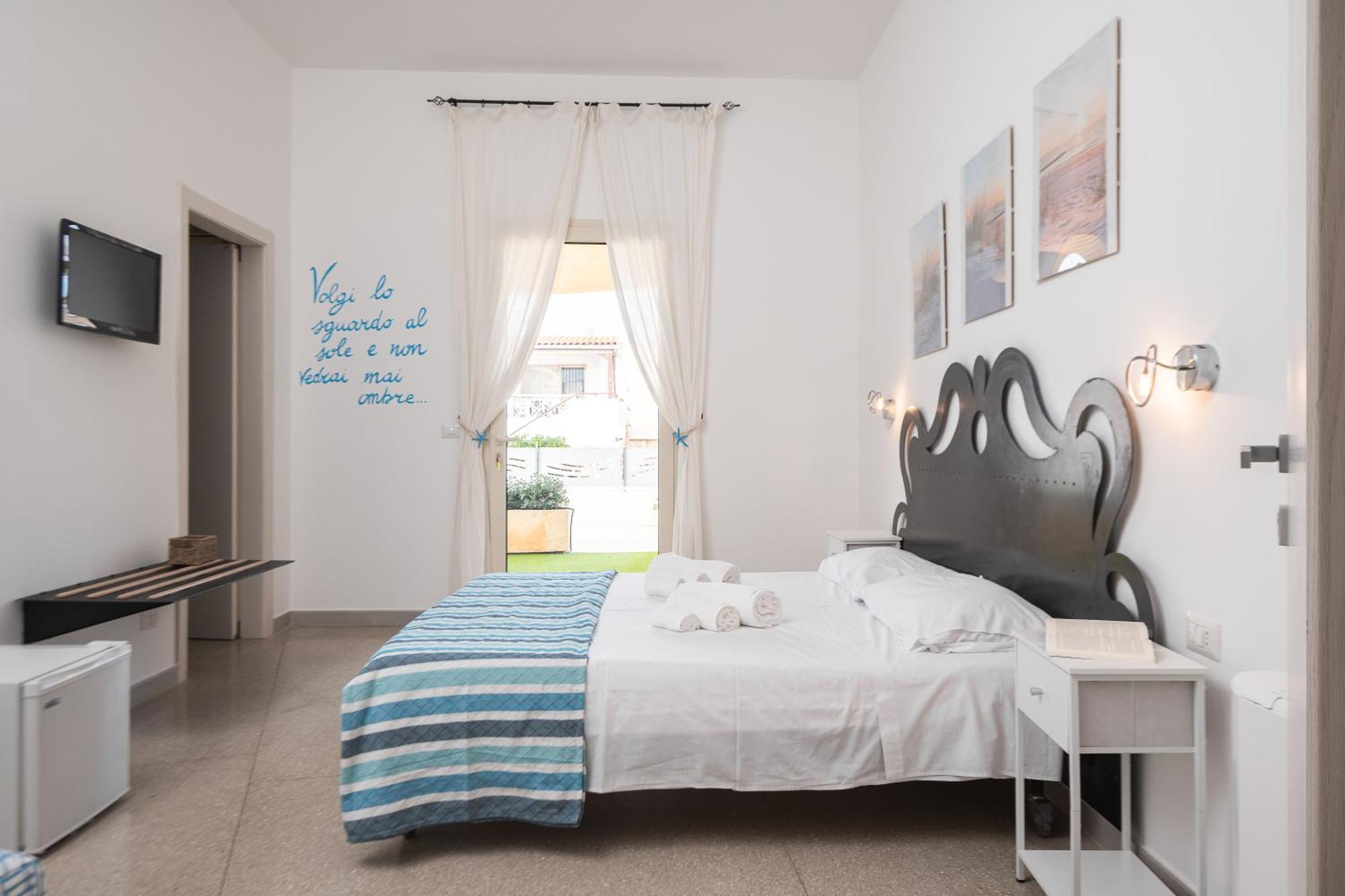 Preferisco B&B E Trattoria Sul Mare Torre Suda Eksteriør billede