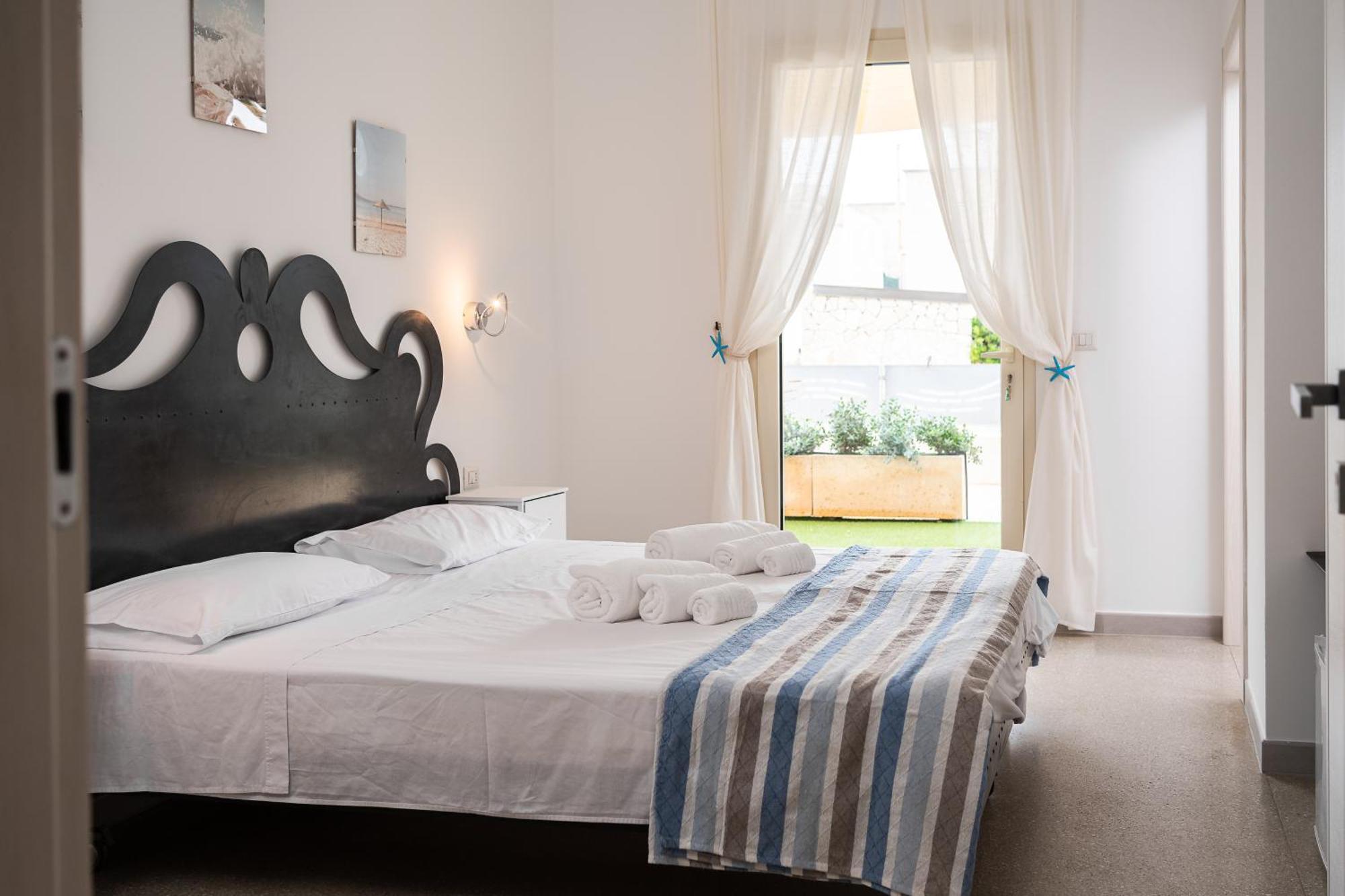 Preferisco B&B E Trattoria Sul Mare Torre Suda Eksteriør billede